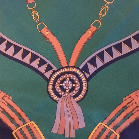 🆕 Equestrian designer multicolor Scarf, Italy - Picture 2 of 4